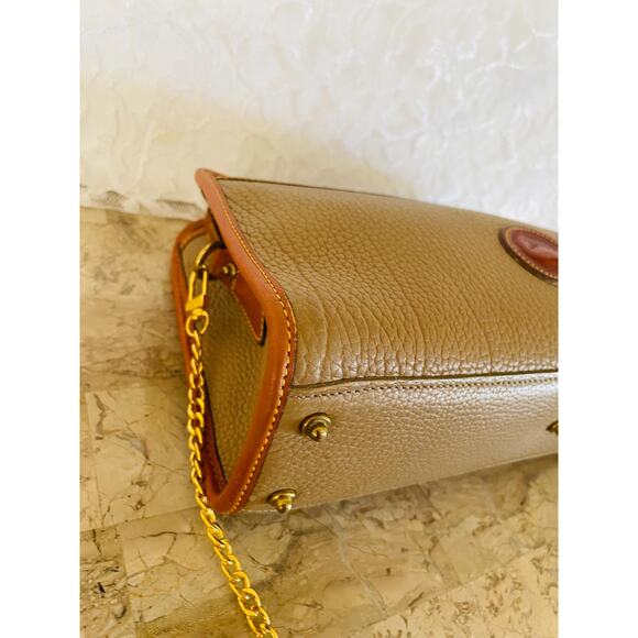 Vtg DOONEY & BOURKE all weather leather AWL small slim shoulder bag - Picture 8 of 9